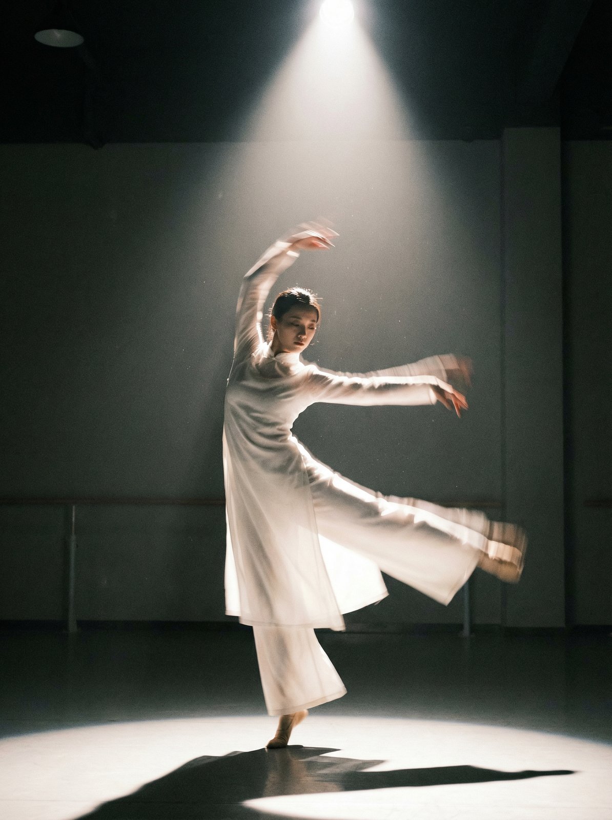 暴躁老女人舞蹈视频演示